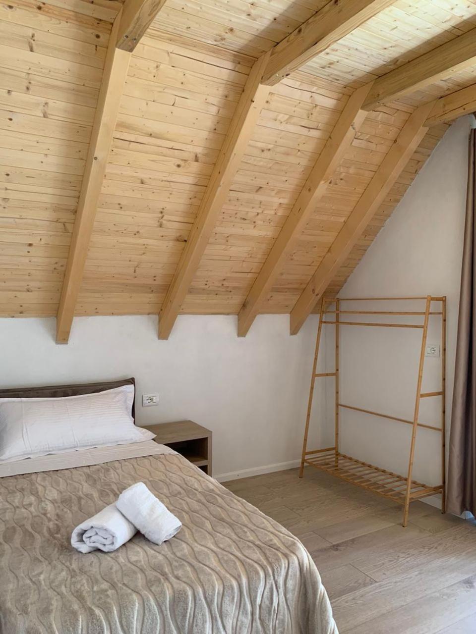 Serenity Guesthouse Теті Екстер'єр фото