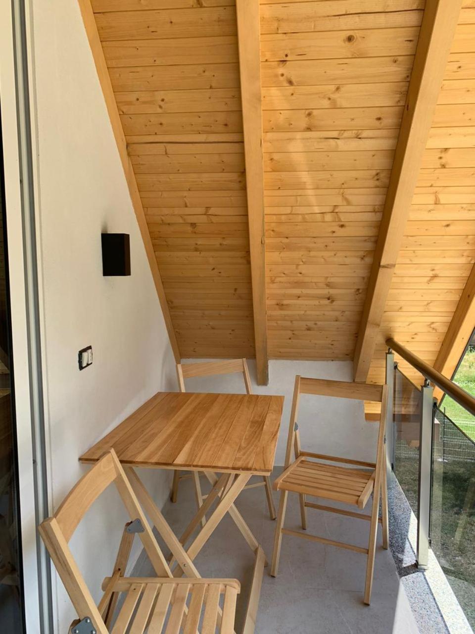 Serenity Guesthouse Теті Екстер'єр фото