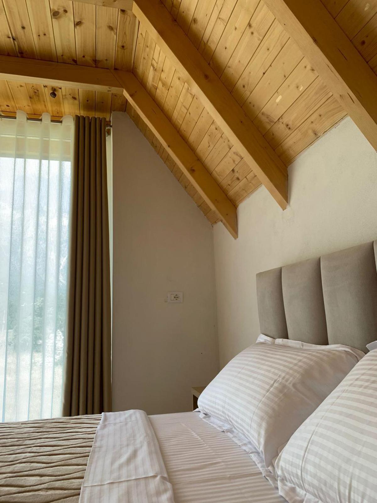 Serenity Guesthouse Теті Екстер'єр фото