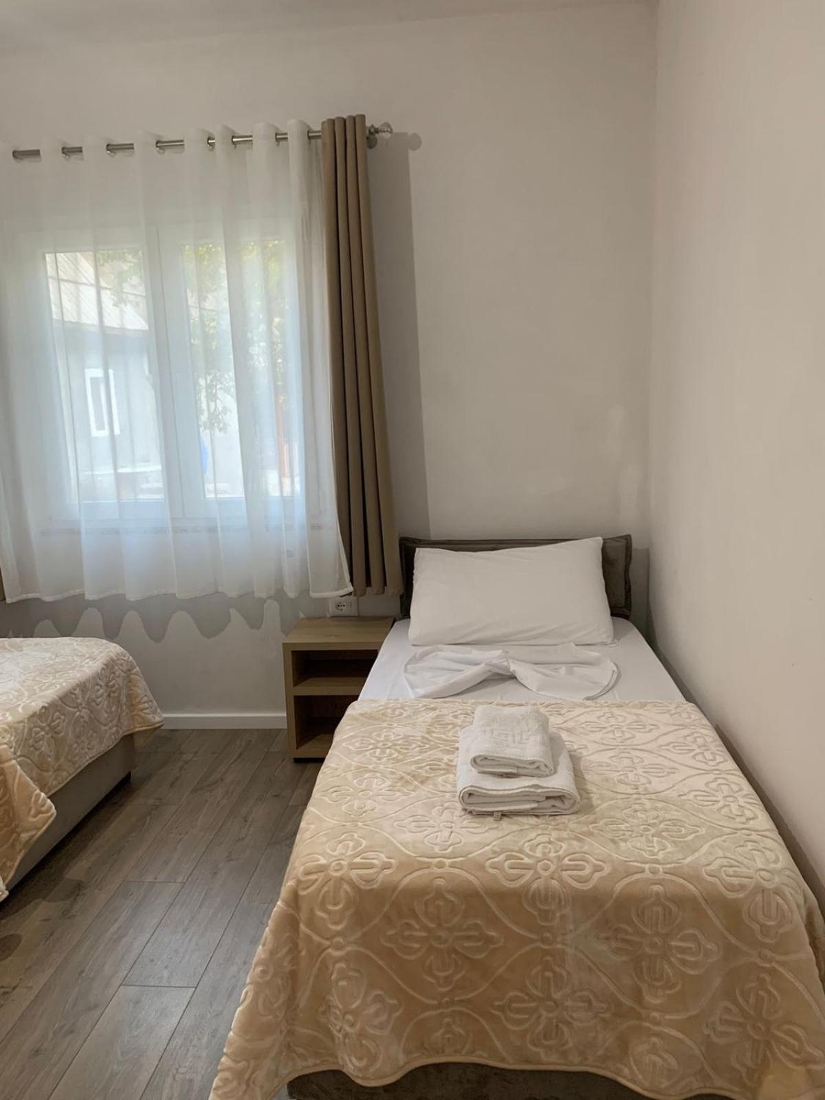 Serenity Guesthouse Теті Екстер'єр фото